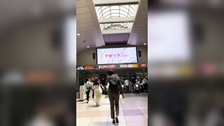 No.777 脚線美の見ごたえバッチリ ！スキニーデニムのスタイリッシュお姉さん , 美しすぎるエリートOLが朝からＴバックもろわかりのピタパン履 voyeur jp 2 (1)