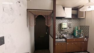 HUNTC-394 I live in a cheap apartment that's 60 years old and has a dilapidated Japanese-style toilet, but all the female residents are sex- Censored