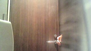 若めSSS級モデル大集合。具もバッチリです。【突撃！隣の女子トイレvol.54】 jvip