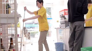 DOCD-068 The part-time housewife at her workplace is always making... Reducing Mosaic JAV