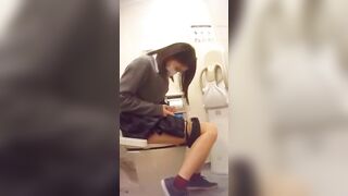 美少女お手洗い voyeur jp 170526