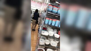 綺麗な奥様のスカートの中の秘密part40ライトアップ編19 voyeur jp 01-210526