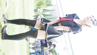 コミックマーケット コスプレ 超美人色白レイヤーさんの強風めくれ上がりパンチラ コミケ voyeur jp