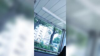 逆さめくり動画２７ バレあり あのお姉さんが voyeur jp 02