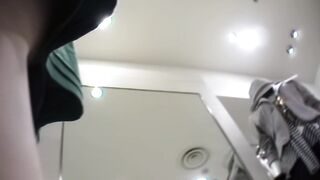 178 緑スカート店員さん 淡黄パンツ voyeur jp